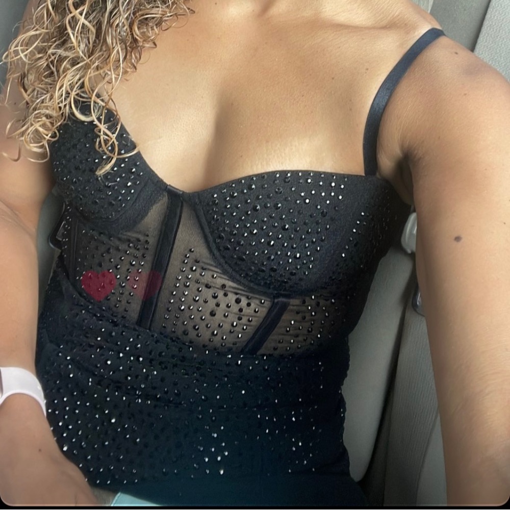 The most absolutely gorgeous dress  I’ve owned. But it’s time to let go.